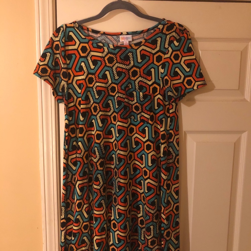 Carly Size Small